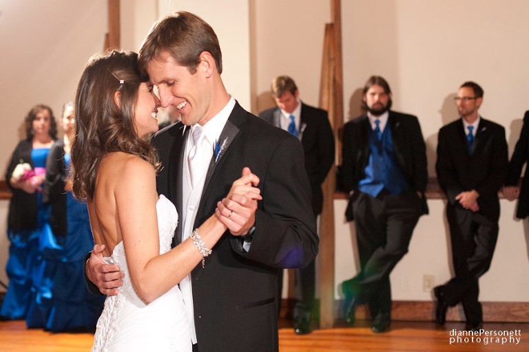 winmock barn, winston-salem wedding photos