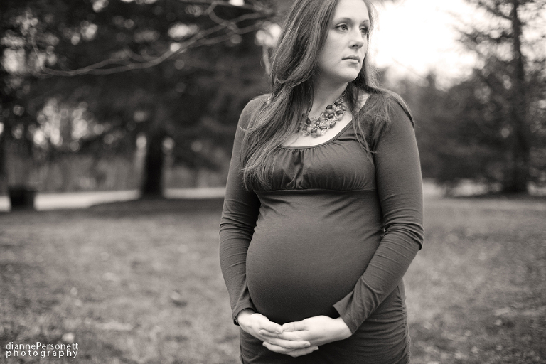 Charlotte maternity photographer