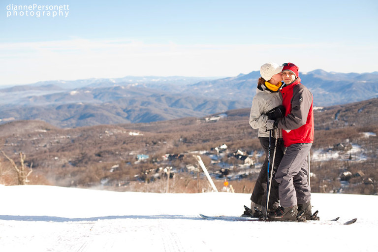 engagement session with skiing