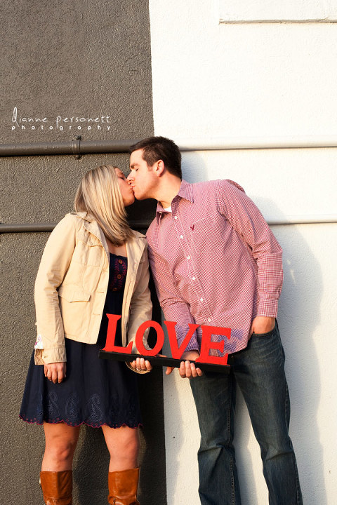 downtown charlotte engagement photos