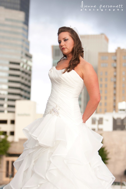 Uptown Charlotte bridal session photos