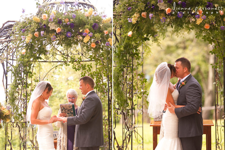 wedding photos at silver hearth lodge roanoke