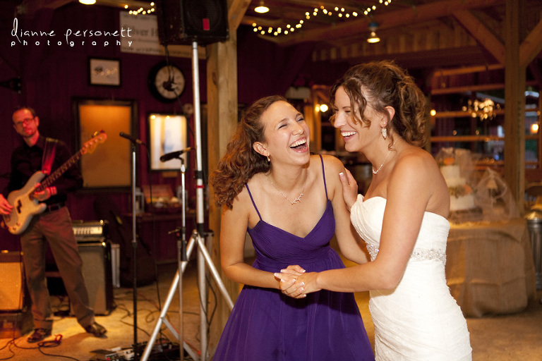 wedding photos at silver hearth lodge, roanoke, virginia