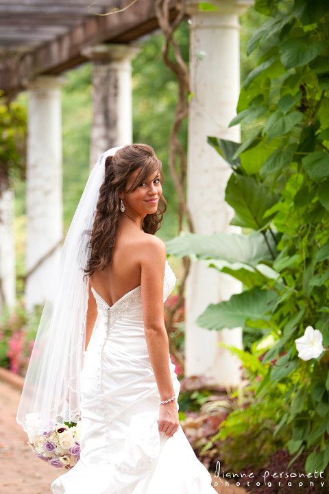 Daniel Stowe Botanical gardens bridal session
