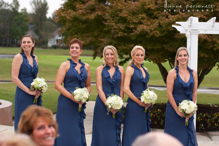 wedding photos at providence country club charlotte