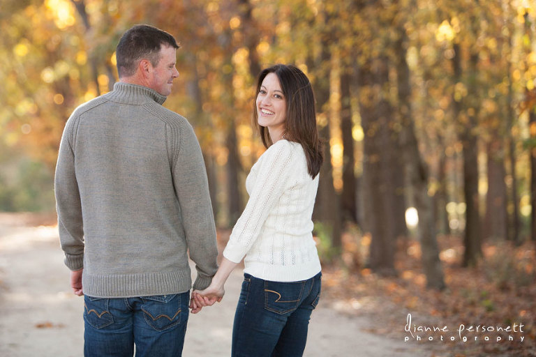 engagement photos at the dairy barn sc