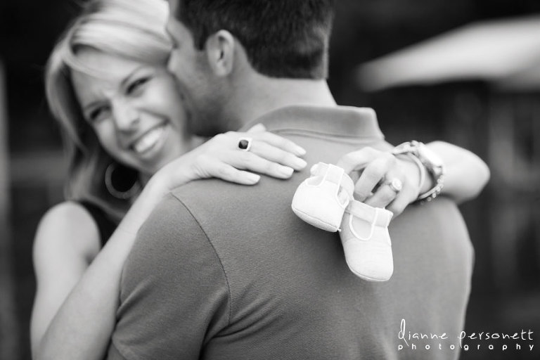 baby announcement photos, pregnancy announcement photo session