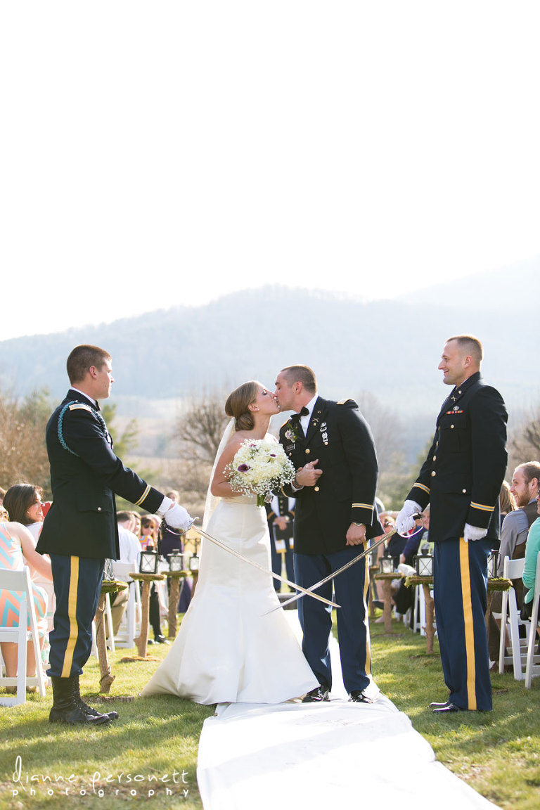 weddings at jefferson landing, jefferson landing nc, military wedding photos