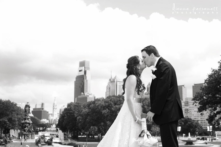 wedding photos in philadelphia, wedding photos at the museum of art philadelphia