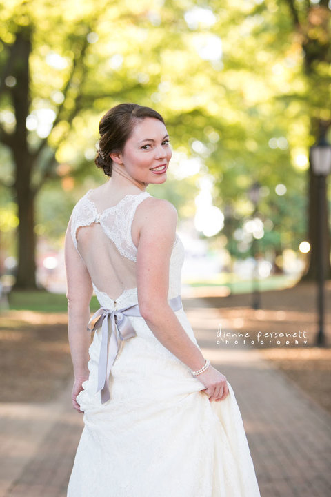 bridal photos at davidson college campus