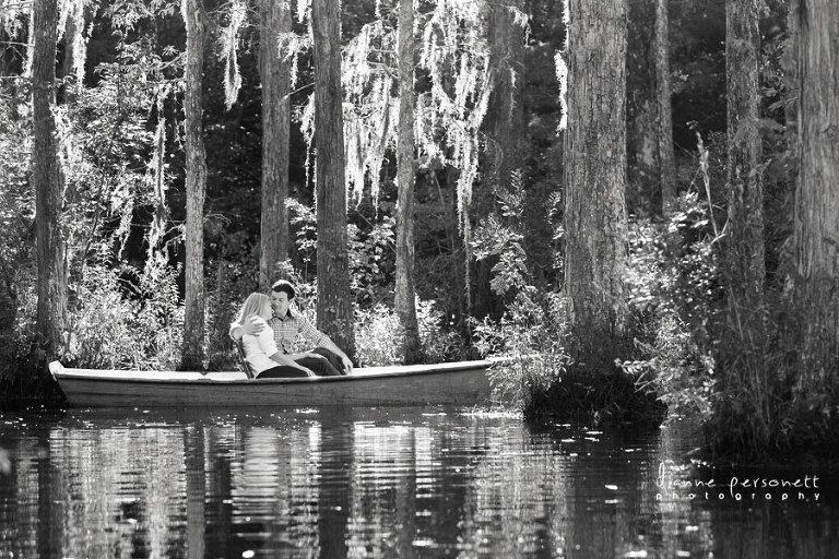 engagement photos at cypress gardens