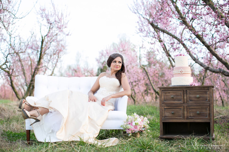spring inspiration bridal shoot