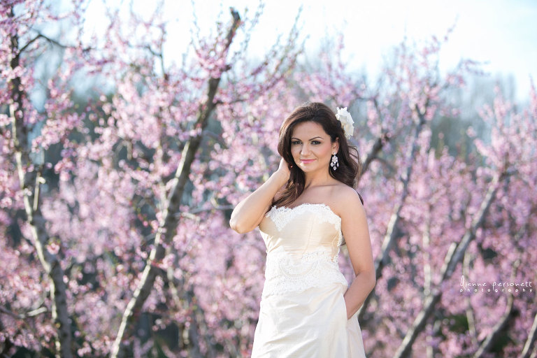 spring inspiration bridal shoot
