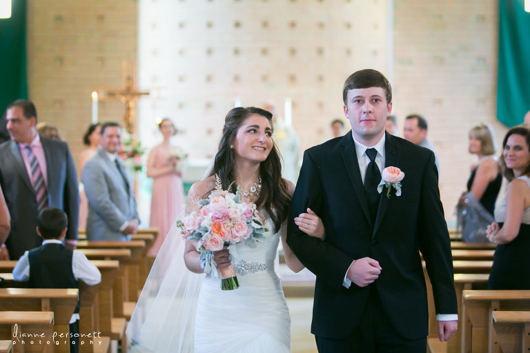 queen of the apostles church belmont nc