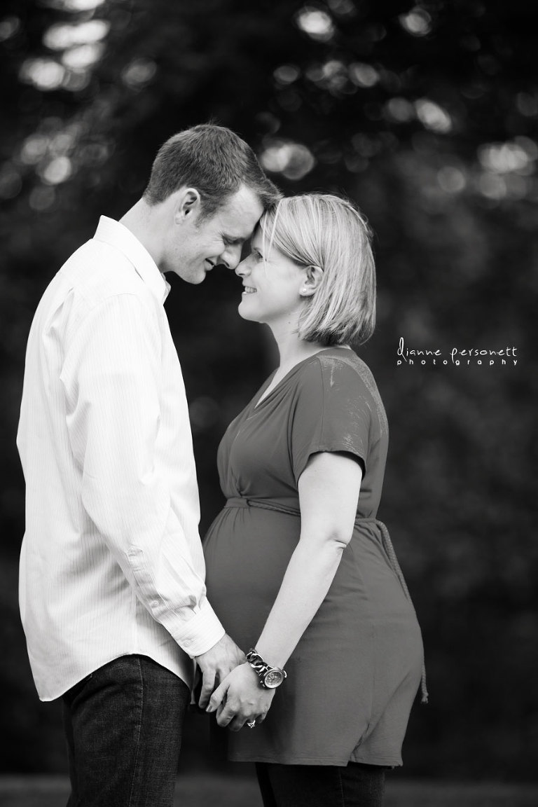 dairy barn maternity photos
