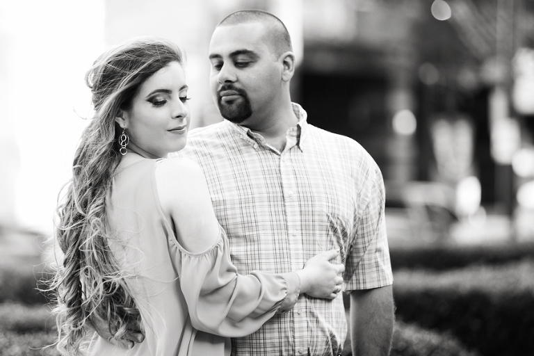 uptown charlotte engagement photo session