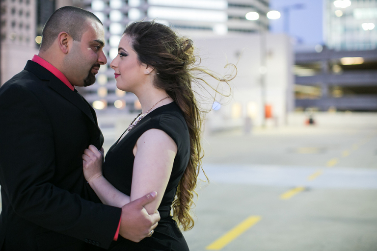 uptown charlotte engagement photo session