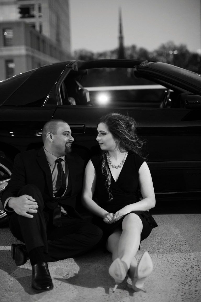 uptown charlotte engagement photo session