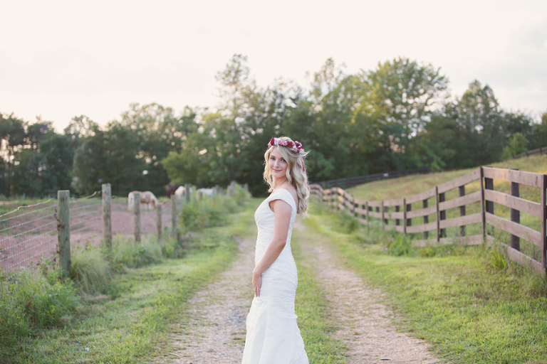 luna's trail wedding photos