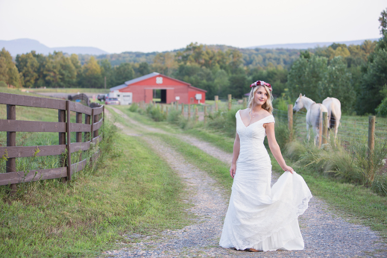 luna's trail wedding photos